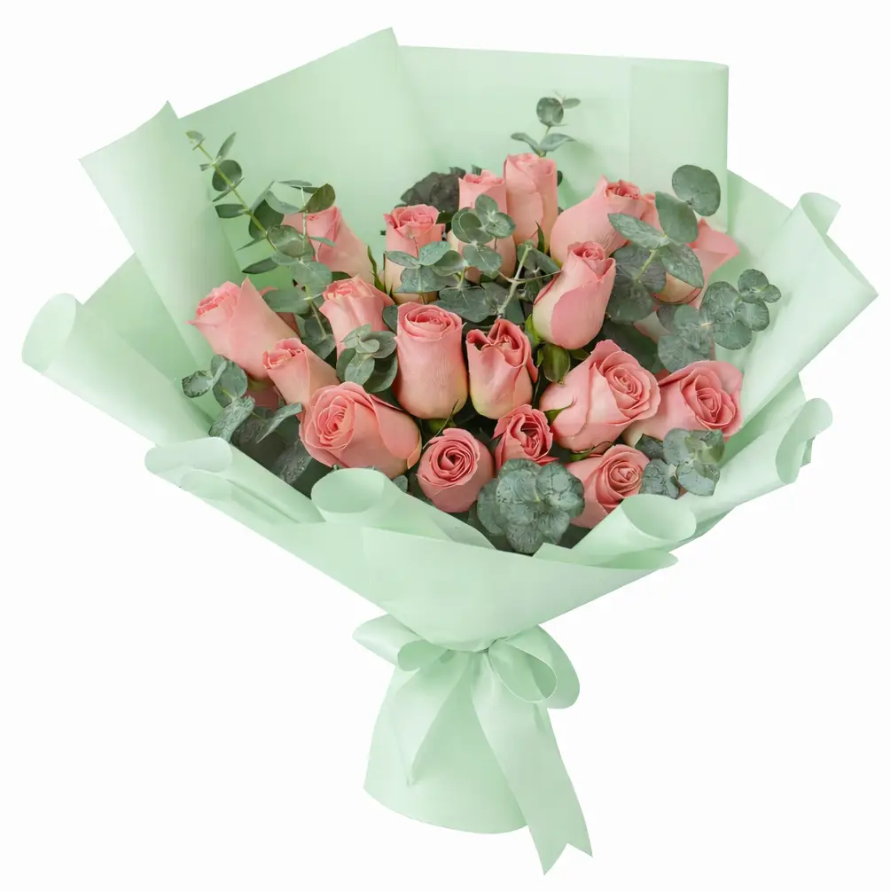 ramo con 24 rosas rosadas 