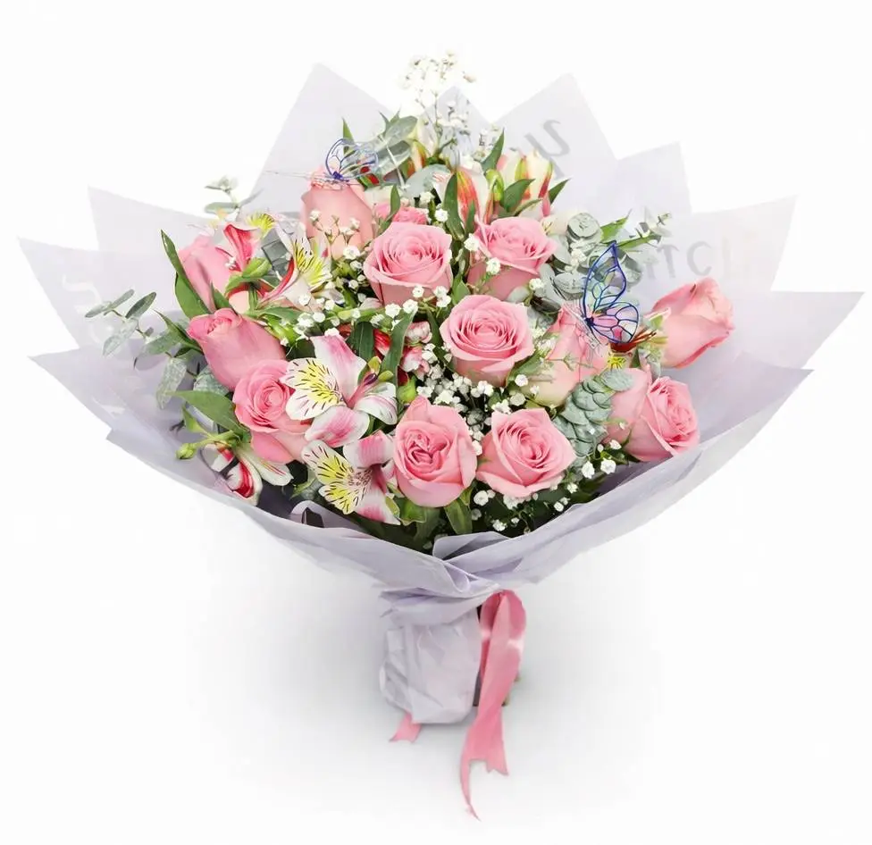 ramo con 12 rosas y peluche de 20 cm